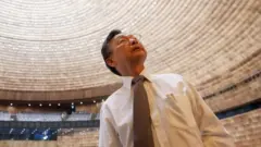 ชวน หลีกภัย