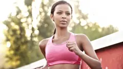 स्पोर्ट्स ब्रा