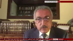 عباس میلانی: شجریان قانون اساسی برای گذار به ایران دموکراتیک تهیه کرده