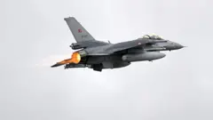 F-16