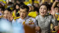 ในหลวง พระราชินี