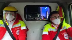 کمک 'خصوصی' دو برادر ایرانی به بیماران مبتلا به کرونا در آلمان