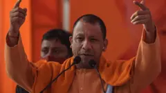 யோகி