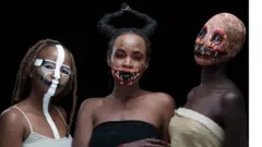 Najma Makena ni mwanamke wa Kisomali anayeishi Nairobi Kenya ambaye amekuwa akitengeza mapambo ya kuogofya tangu 2018.