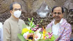 उद्धव ठाकरे