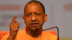 योगी आदित्यनाथ