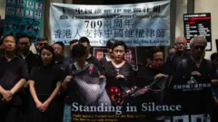 香港國安法：中國維權律師關注組解散，曾高調聲援陳光誠及709案被捕律師