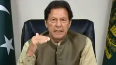 عمران خان