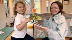 செல்போனில் வீடியோக்களை பார்ப்பது குழந்தைகளின் மூளையை எவ்வாறு பாதிக்கலாம்?