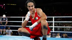 여자 66kg 복싱에서 금메달을 획득한 알제리의 켈리프