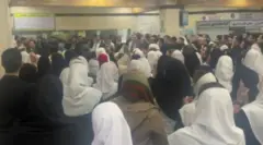 کادر درمان و اداری بیمارستان میلاد به اعتراضات خود ادامه دادند