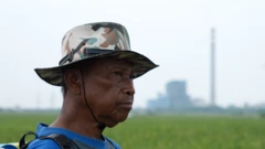 Rudi adalah salah satu buruh tani di Mekarsari, Indramayu, Jawa Barat yang terancam tergusur pembangunan PLTU Indramayu.