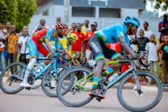 Abarimo gusiganwa ku magare muri Tour du Rwanda yo mu 2024