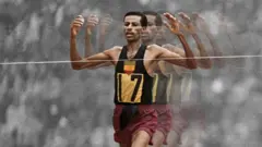 Abebe Bikila niwe mu ny’Afrika wa mbere yaronse umudali w’inzahabu.
