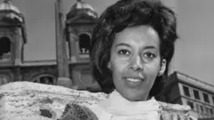 ማርታ ነሲቡ ዘኣማኑኤል