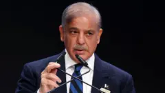 शाहबाज़ शरीफ़