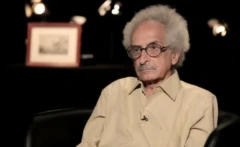 لقطة شاشة من مقابلة الروائي المصري صنع الله ابراهيم مع بي بي سي عربي عام 2017.