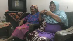 Hernik dan ibunya