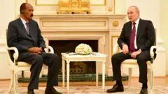 ፕረዚደንት ኢሳይያስ ኣፈወርቅን ፕረዚደንት ቭላድሚር ፑቲንን  