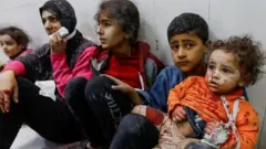 أطفال مصابون في غزة