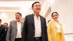 ทักษิณ-แพทองธาร ชินวัตร ร่วมงานเลี้ยงพรรคร่วมรัฐบาลเมื่อ 22 ก.ค. 2568