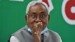 পাটনায় বিরোধী দলগুলোর এই বৈঠক ডেকেছেন বিহারের মুখ্যমন্ত্রী নীতীশ কুমার