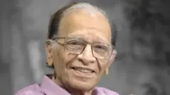 قمر احمد 