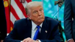 Pirezidantii US Donald Tiraamp