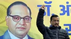 દિલ્હી વિધાનસભા ચૂંટણી 2025, આમ આદમી પાર્ટીના મુખ્ય મંત્રી અરવિંદ કેજરીવાલ, નરેન્દ્ર મોદી, દલિત અધિકાર, દલિત મત, બીબીસી ગુજરાતી, બીબીસી ન્યૂઝ ગુજરાતી 