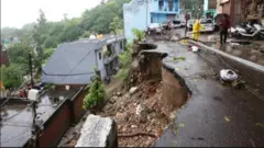 भूस्खलन 