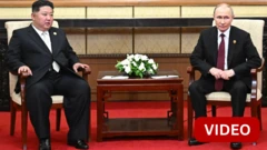 கிம் ஜாங் உன் தொட்ட ஒவ்வொரு பொருளும் சுத்தம் செய்யப்பட்டது. 