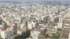 আরও বেশি মাত্রার ভূমিকম্প হলে ঢাকায় বড় বিপর্যয় হতে পারে বলে অনেকে আশংকা করে থাকেন