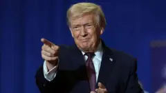 মার্কিন প্রেসিডেন্ট ডোনাল্ড ট্রাম্প