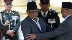 प्रचण्ड र ओली