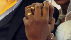 Couple wey just marry