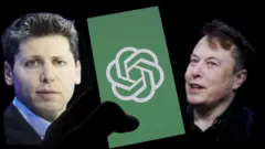 Logotipo da OpenAI na tela de um telefone celular, em frente a uma tela de computador mostrando as fotografias de Elon Musk e Sam Altman em Ancara, na Turquia, no dia 14 de março de 2024