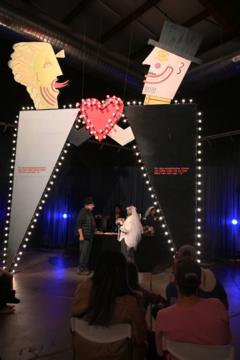 La obra Wedding Chapel, de André Heller, en Luna Luna: Forgotten Fantasy.