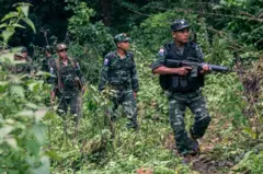 KNU တပ်ဖွဲ့ဝင်တွေ