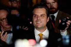 Parlamentar republicano Matt Gaetz fala com jornalistas