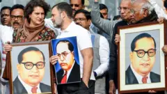 நாடாளுமன்றத்தில் மத்திய உள்துறை அமைச்சர் அமித்ஷாவின் அரசியல் சாசனம் மீதான விவாதத்தின் போது,அவரது ​​நீண்ட உரையின் இந்த சிறிய பகுதியால் நாடாளுமன்ற நடவடிக்கைகள் ஒத்திவைக்கப்படும் அளவுக்கு பெரும் அமளி ஏற்பட்டது.
