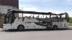 Најмање седам људи погинуло је у нападу дрона на аутобус у доњеској области која је под контролом руских и проруских снага