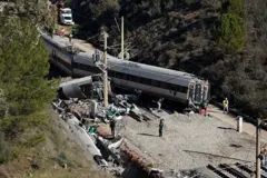 Uno de los trenes descarrilados.