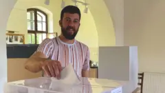 Izbori u Kosjeriću i Zaječaru