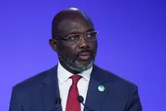 Le président du Liberia, George Weah, s'exprime lors de la conférence des Nations unies sur le changement climatique COP2 le 1er novembre 2021 à Glasgow, au Royaume-Uni.