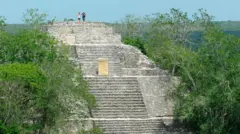Una de las pirámides de Calakmul.