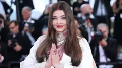 女演員艾西瓦婭·雷·巴克罕（Aishwarya Rai Bachchan）