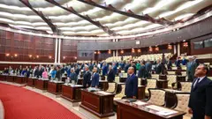 deputat, millət vəkili, maaşlar, deputatların maaşları artdı