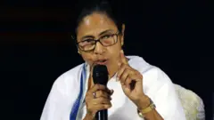 ममता बॅनर्जी 
