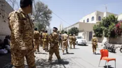 Hidhattoota Huutii dhaabbata baqattootaa UN kan magaalaa Sana'aa fuulduratti