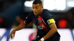 Kiliyaan Imbaappee Hagayya 2017 PSG seene